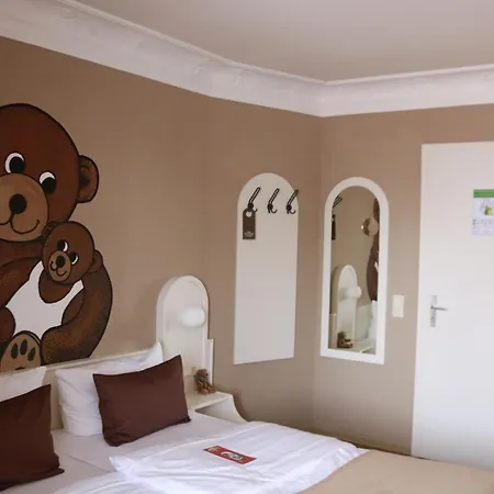 Teddybaerenhotel Szálloda Kressbronn am Bodensee