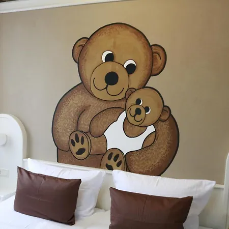 Szálloda Teddybaerenhotel Kressbronn am Bodensee