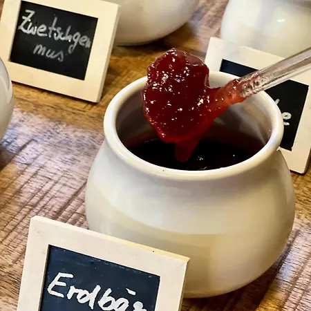 Teddybaerenhotel Szálloda 3*